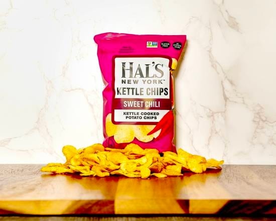 Hal's New York Kettle Chips (Sweet Chili).