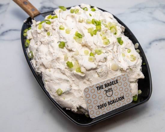 1/2 lb Tofu Scallion Cream Cheese.