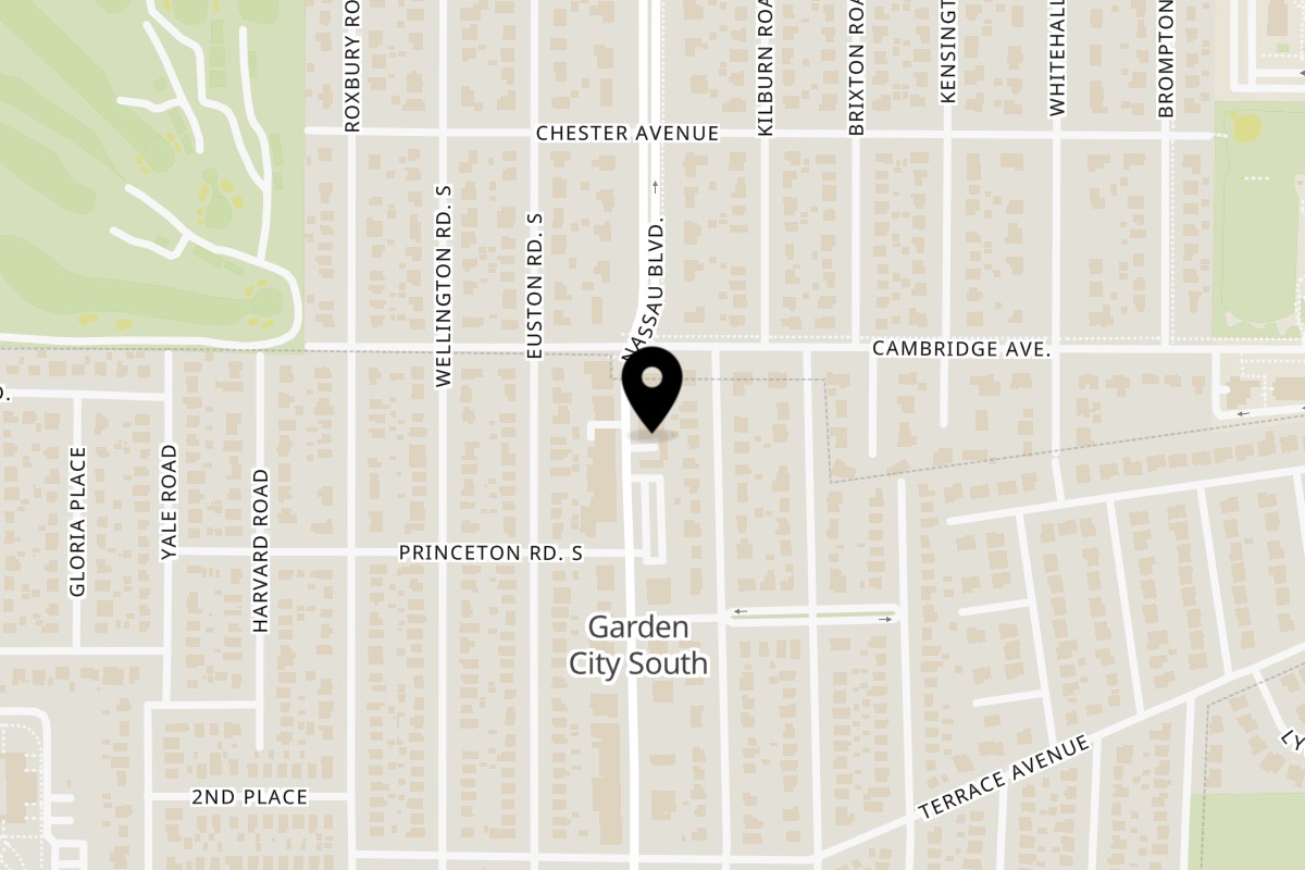 Map showing the location of The Bagels on 17 Nassau Blvd in Garden City